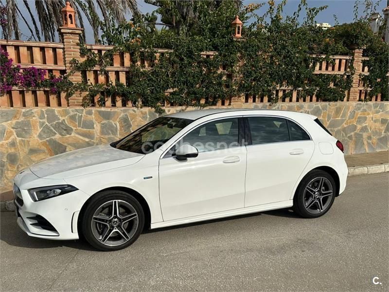 Blanco Usado 2021 Mercedes A250 Berlina | 28.000 € (Precio justo) - Imagen 1/4