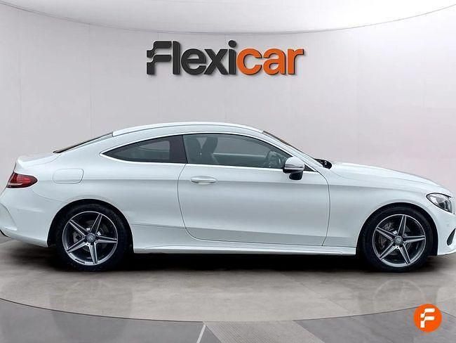 Usado Mercedes C220 170 CV (125 kW) 2015 Blanco Coupe