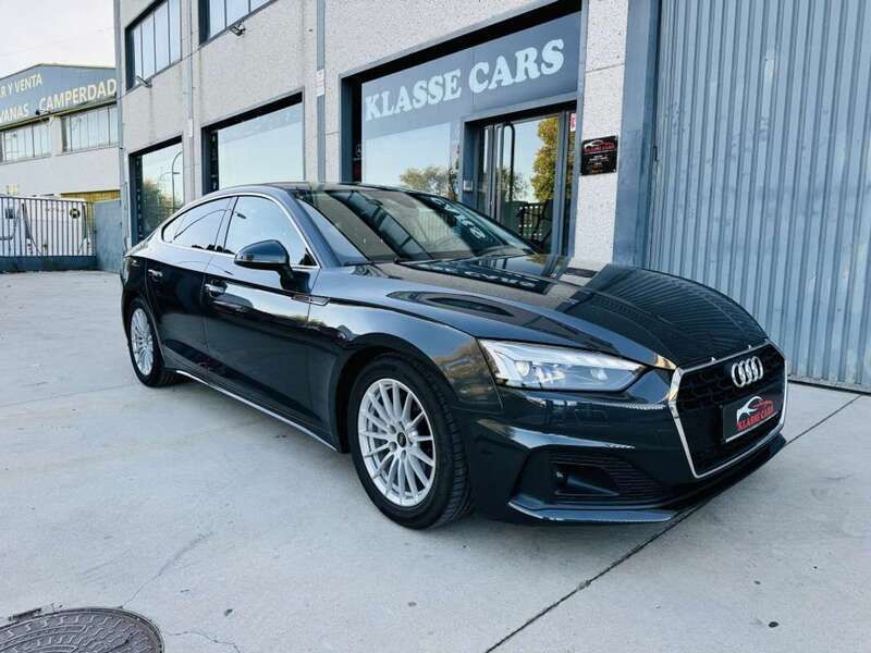 Gris Usado 2023 Audi A5 Sportback Advanced Berlina | 36.490 € (Super precio) - Imagen 1/4