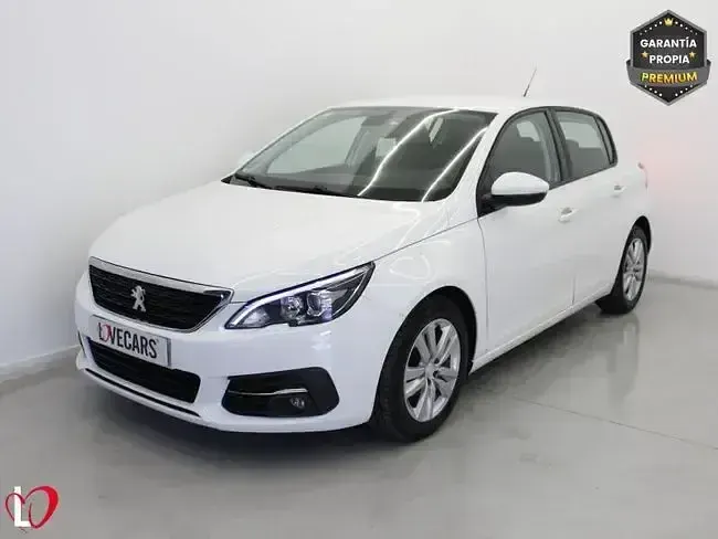Usado Peugeot 308 Active 102 CV (75 kW) 2021 Blanco Berlina