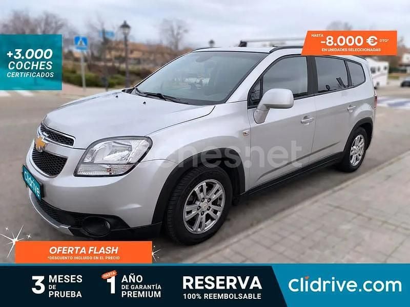 Gris / plata Usado 2012 Chevrolet Orlando LTZ Monovolumen | 6390 € (Buen precio) - Imagen 1/3