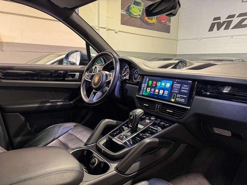 Usado Porsche Cayenne E-Hybrid 462 CV (339 kW) 2018 Azul SUV