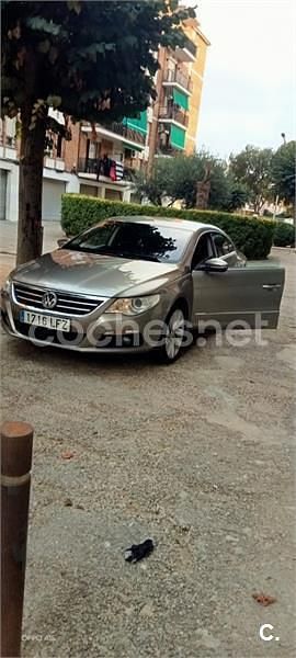 Usado VW CC 140 CV (102 kW) 2009 Beige Berlina