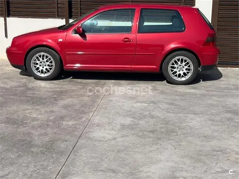 Usado VW Golf IV GTI 150 CV (110 kW) 2002 Rojo Berlina