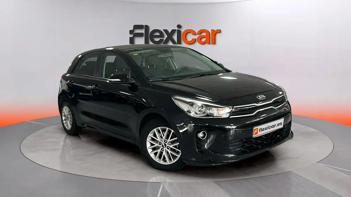Usado Kia Rio 101 CV (74 kW) 2018 Berlina