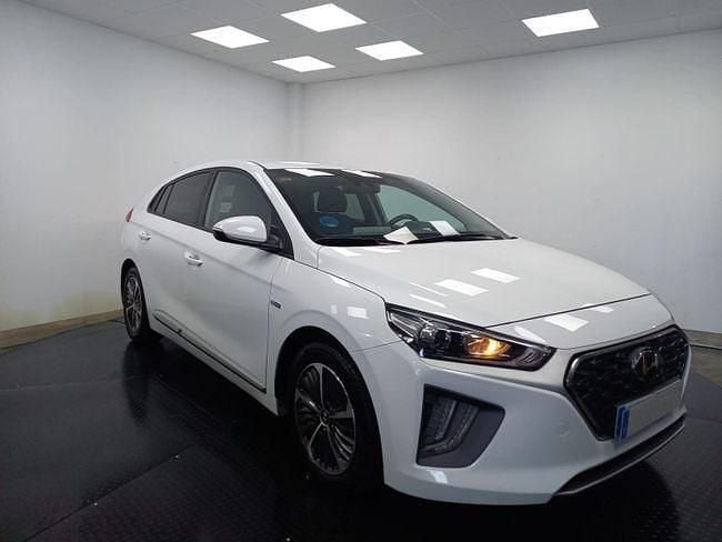 Usado Hyundai Ioniq 141 CV (103 kW) 2020 Blanco Utilitario