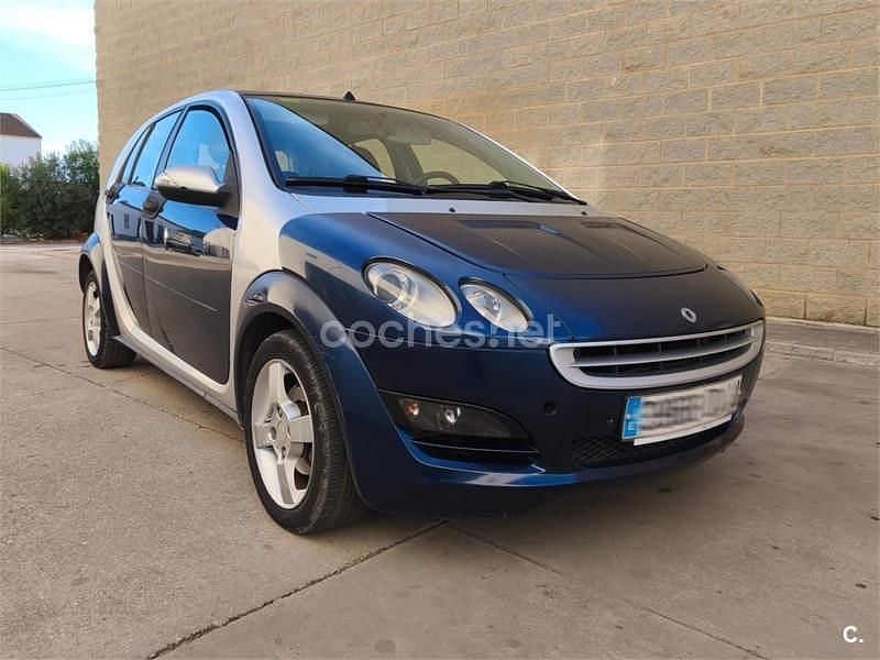 Azul Usado 2005 Smart ForFour Passion Utilitario | 2900 € (Precio justo) - Imagen 1/4