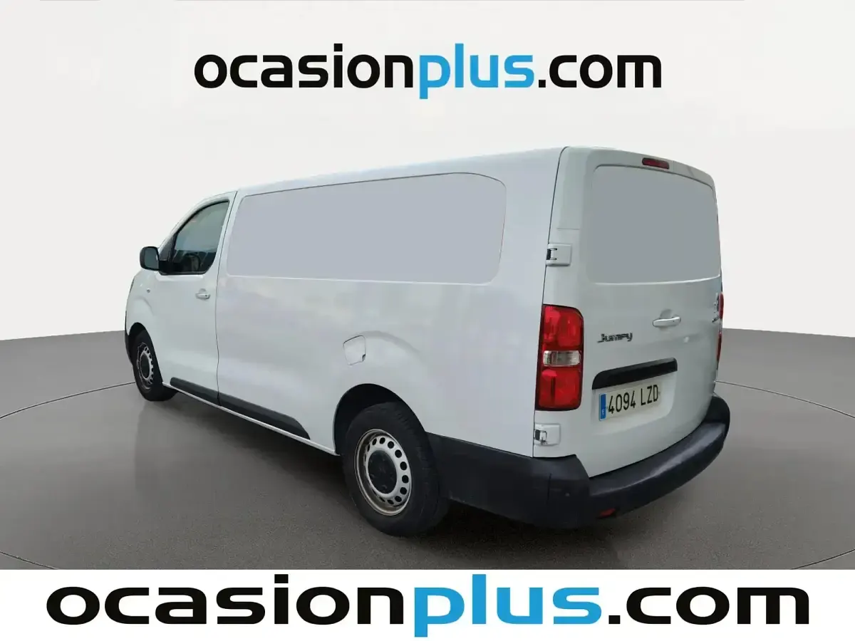 Usado Citroën Jumpy 102 CV (75 kW) 2022 Blanco Monovolumen