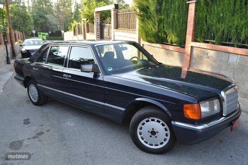 Usado Mercedes S500L 252 CV (185 kW) 1990 Azul Berlina