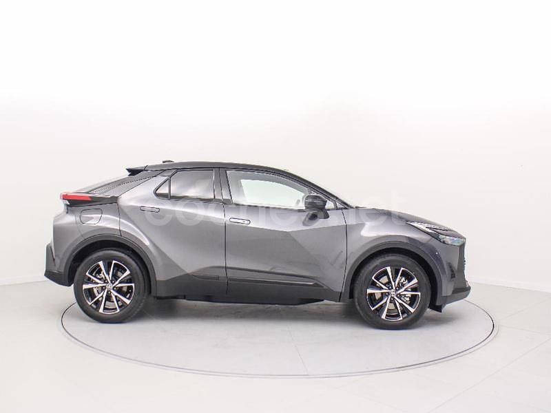Usado Toyota C-HR Advance 223 CV (164 kW) 2025 Gris / plata SUV