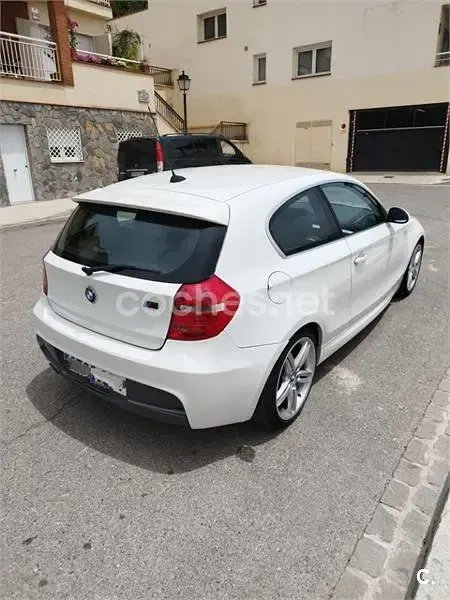 Usado BMW 118 143 CV (105 kW) 2008 Blanco Utilitario