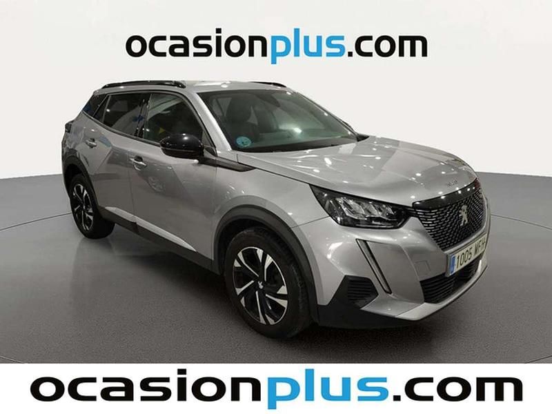 Usado Peugeot 2008 Allure 101 CV (74 kW) 2023 Gris SUV