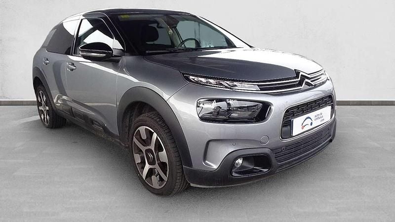 Usado Citroën C4 Cactus PureTech 110 CV (80 kW) 2018 Utilitario