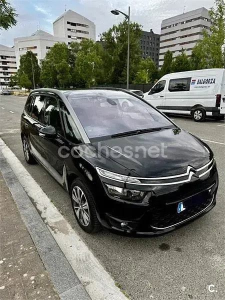 Usado Citroën Grand C4 Picasso Feel 130 CV (95 kW) 2015 Negro Monovolumen