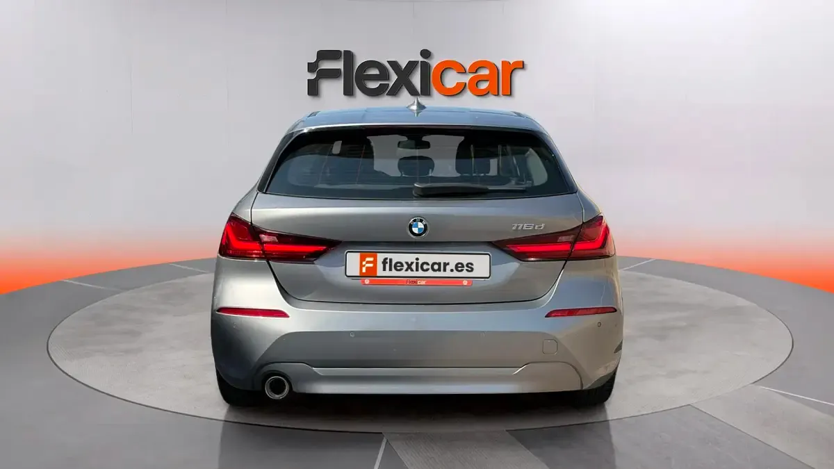 Usado BMW 116 116 CV (85 kW) 2022 Gris Utilitario