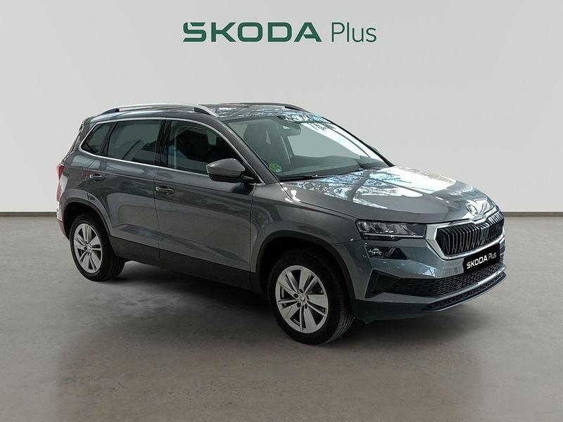 Usado Skoda Karoq Selection 150 CV (110 kW) 2025 Gris SUV