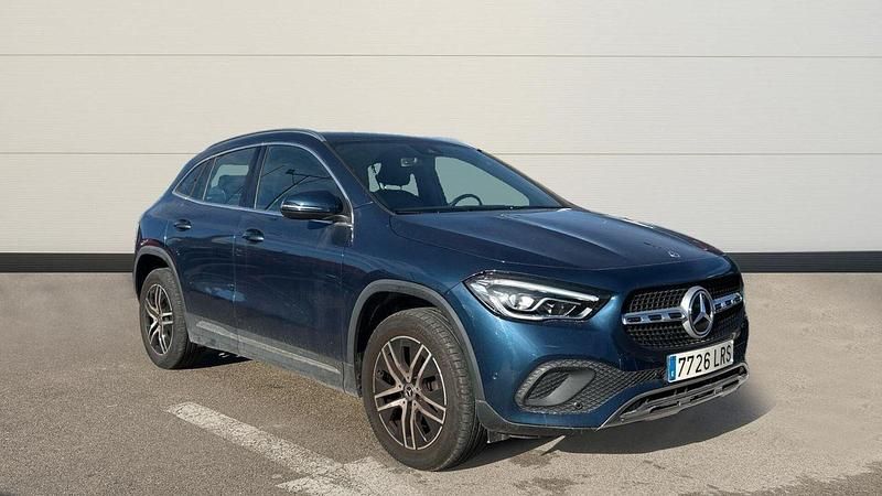 Usado Mercedes GLA200 150 CV (110 kW) 2021 Azul SUV