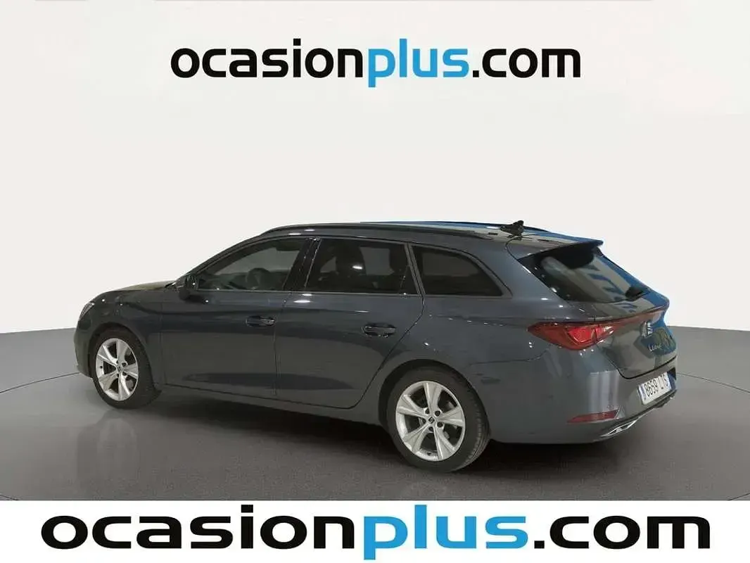 Usado Seat Leon ST FR 150 CV (110 kW) 2021 Gris Familiar