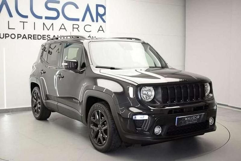 Usado Jeep Renegade Night Eagle 121 CV (88 kW) 2018 Negro SUV