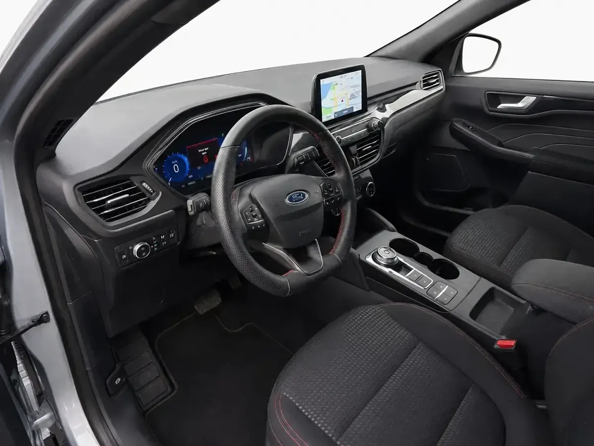 Usado Ford Kuga ST-Line 225 CV (165 kW) 2023 Gris SUV