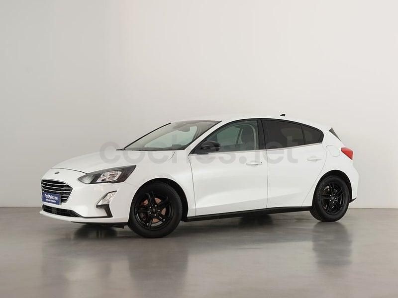 Usado Ford Focus Trend 125 CV (91 kW) 2021 Blanco Berlina