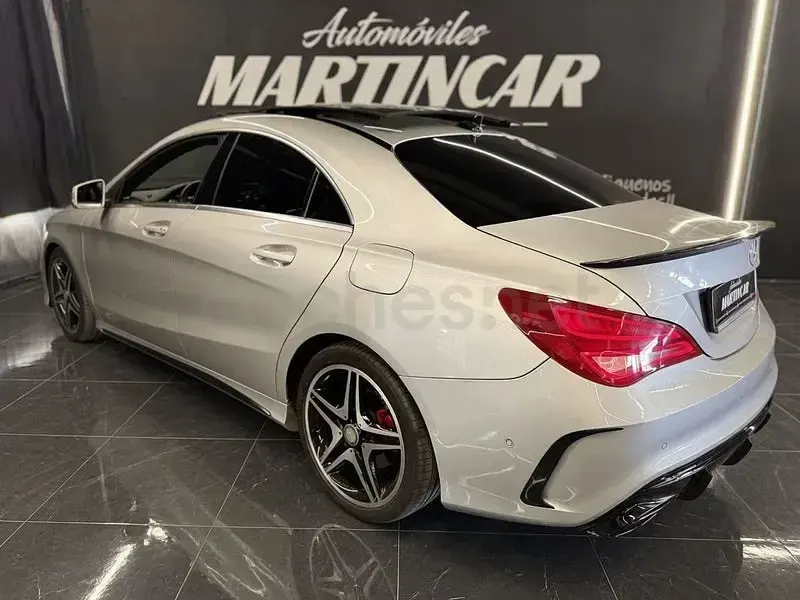Usado Mercedes CLA250 AMG line 211 CV (155 kW) 2013 Gris / plata Coupe