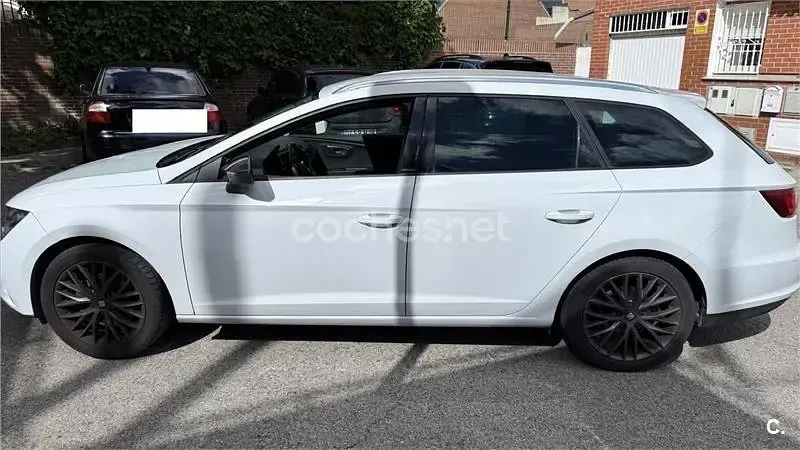 Usado Seat Leon ST 150 CV (110 kW) 2016 Blanco Familiar
