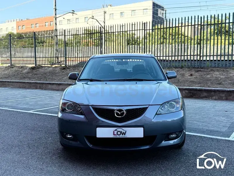 Usado Mazda 3 Active 105 CV (77 kW) 2006 Gris / plata Berlina