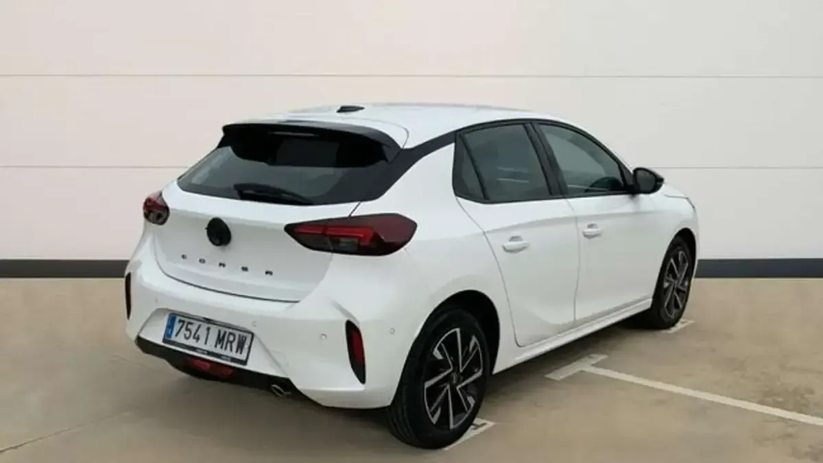 Usado Opel Corsa S 101 CV (74 kW) 2024 Blanco Utilitario