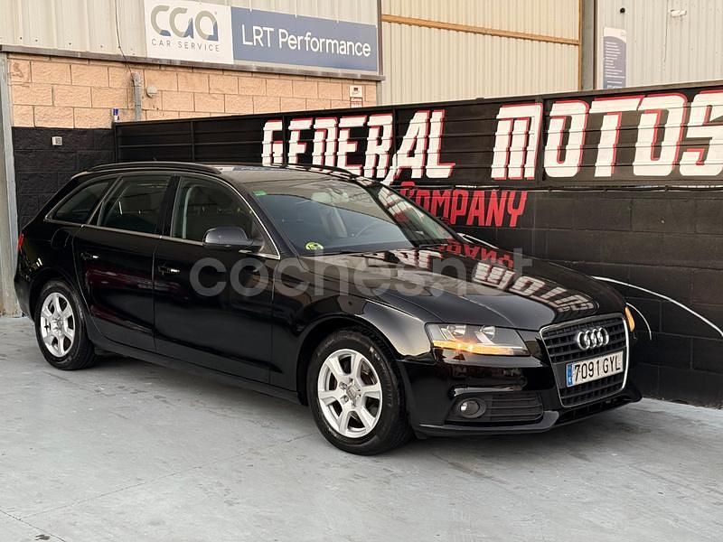 Negro Usado 2010 Audi A4 Familiar | 6490 € (Buen precio) - Imagen 1/4