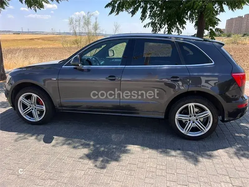 Usado Audi Q5 Premium 240 CV (176 kW) 2010 Negro SUV