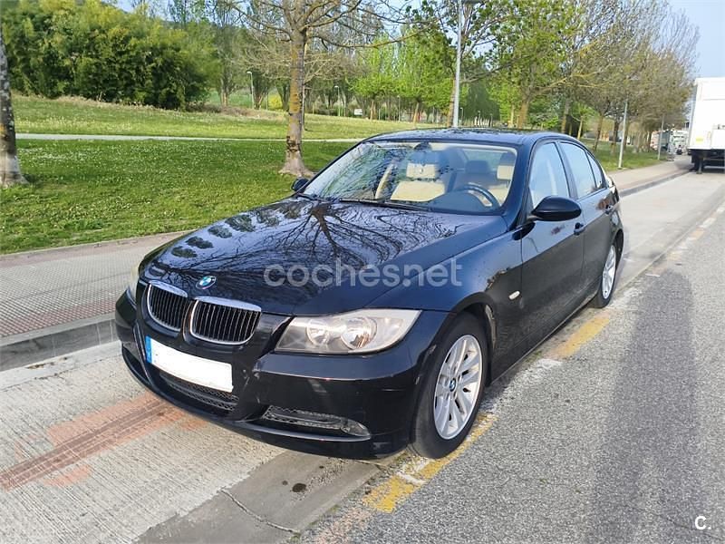 Usado BMW 318 122 HP (89 kW) 2007 Preto Sedan