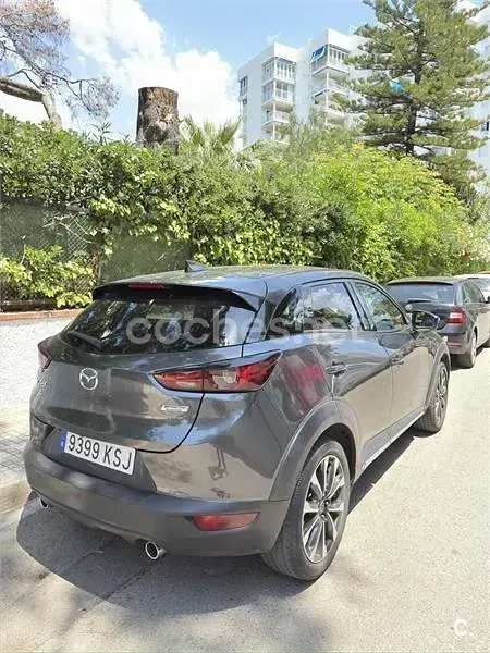 Usado Mazda CX-3 121 CV (88 kW) 2018 Gris / plata SUV