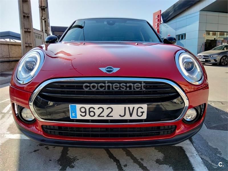 Usado Mini Cooper Clubman 136 CV (100 kW) 2016 Rojo Familiar