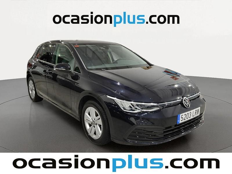 Usado VW Golf VIII Life 110 CV (80 kW) 2021 Negro Utilitario
