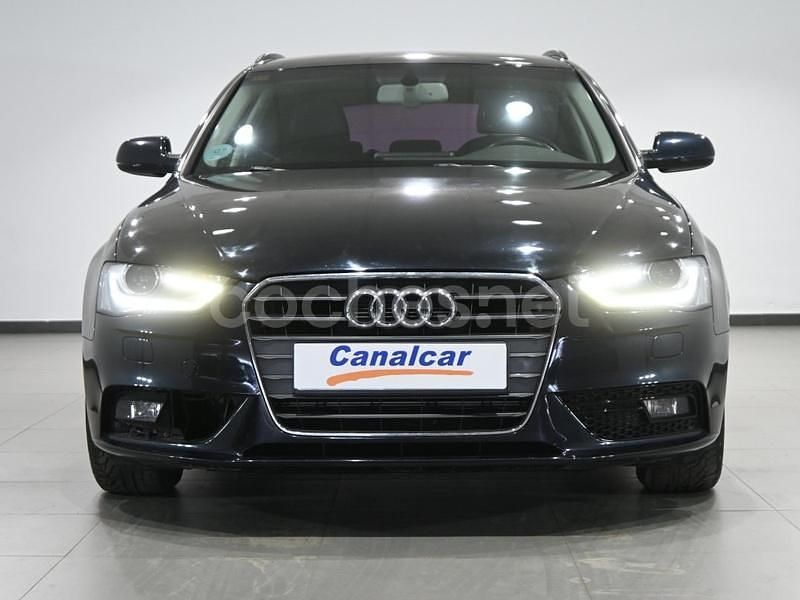 Usado Audi A4 136 CV (100 kW) 2015 Azul Familiar
