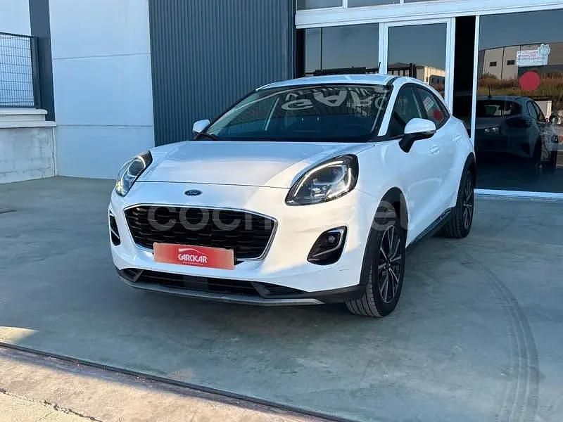 Usado Ford Puma Titanium 120 CV (88 kW) 2021 Blanco