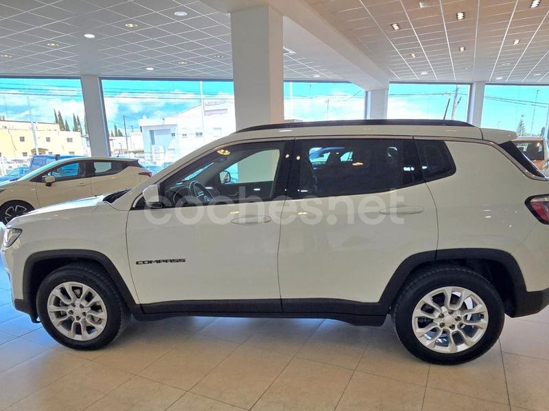 Blanco Usado 2021 Jeep Compass Longitude SUV | 19.600 € (Precio justo) - Imagen 1/4