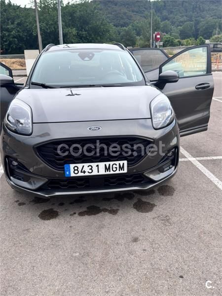 Usado Ford Puma 125 CV (91 kW) 2023 Gris / plata SUV