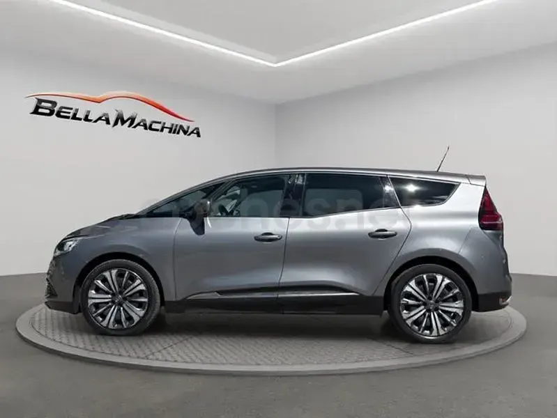 Usado Renault Grand Scénic IV LIMITED 120 CV (88 kW) 2021 Gris / plata Monovolumen
