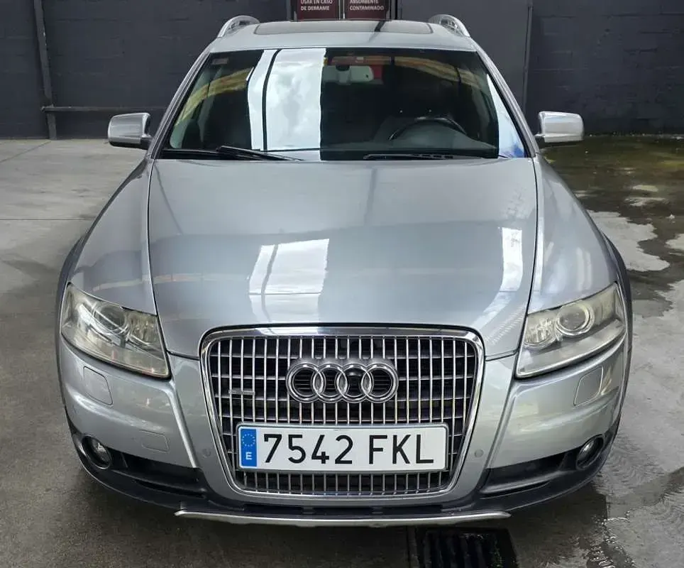 Usado Audi A6 Allroad S-Line 234 CV (172 kW) 2007 Gris Familiar