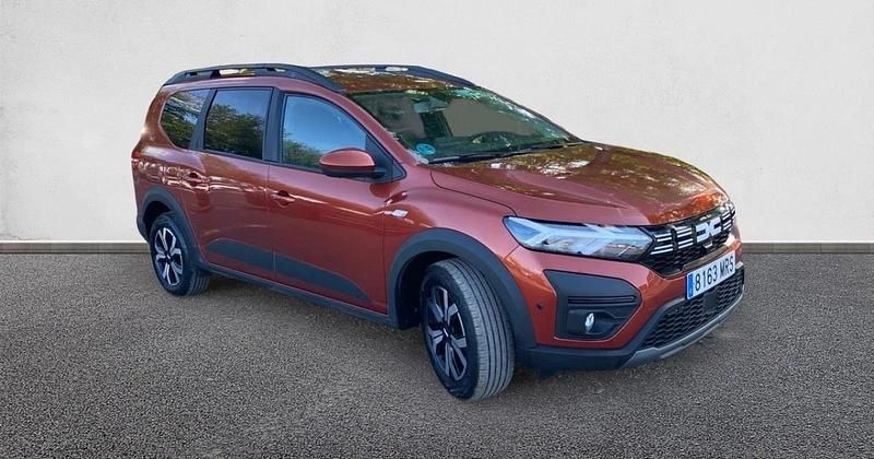 Usado Dacia Jogger Expression 110 CV (80 kW) 2024 Monovolumen
