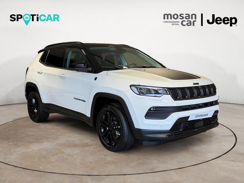 Nuevo Jeep Compass North 130 CV (95 kW) 2025 Blanco alpine/negro SUV