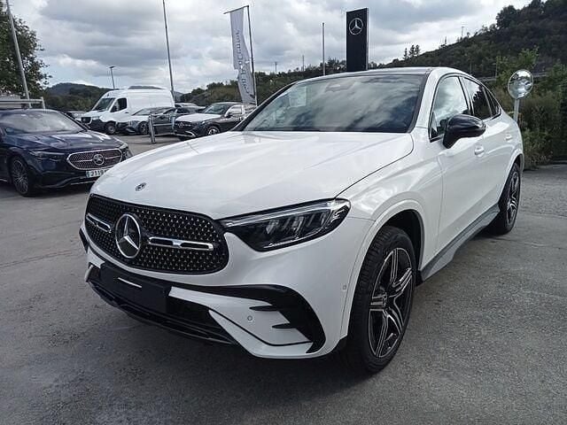Usado Mercedes GLC300e 333 CV (244 kW) 2024 Blanco SUV