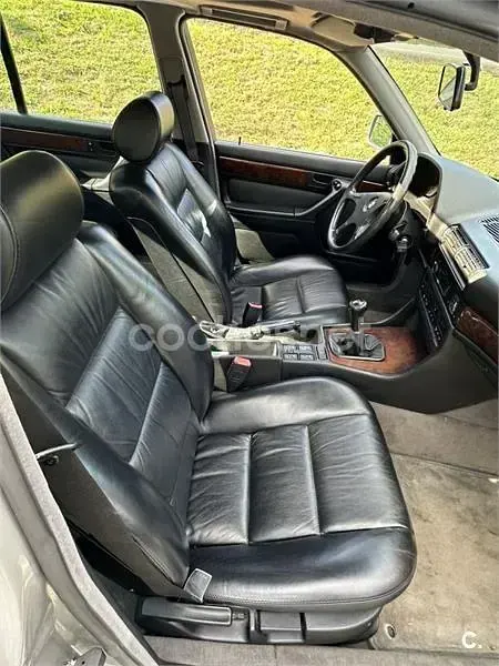 Usado BMW 730 188 CV (138 kW) 1988 Gris / plata Berlina
