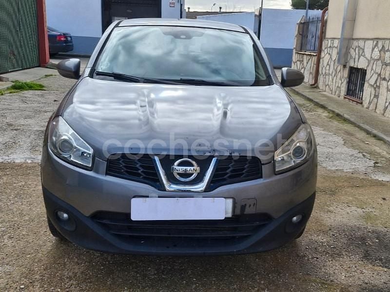 Gris / plata Usado 2013 Nissan Qashqai Premium Edition SUV | 4900 € (Super precio) - Imagen 1/4