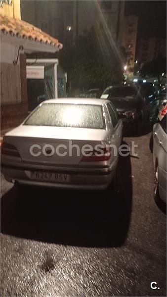Usado Peugeot 406 90 CV (66 kW) 2002 Gris / plata Berlina