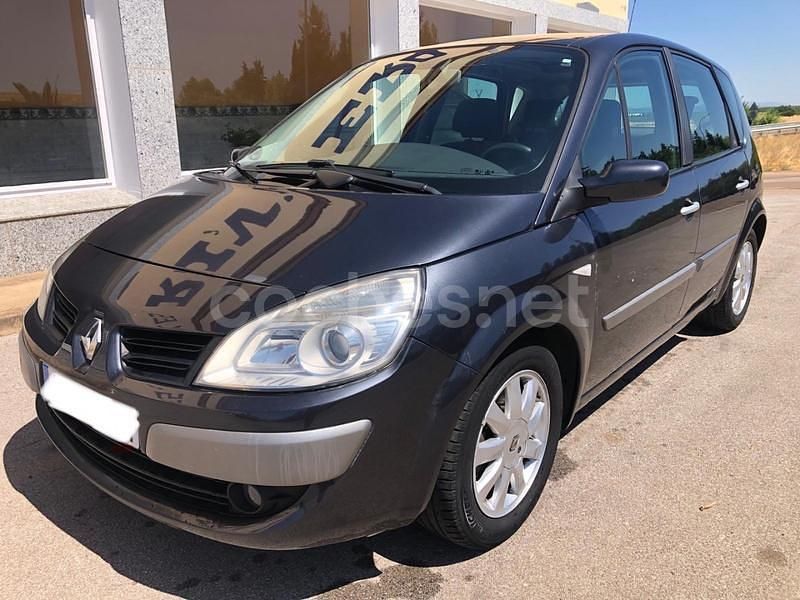 Gris / plata Usado 2007 Renault Scénic II Monovolumen | 3999 € (Precio justo) - Imagen 1/4