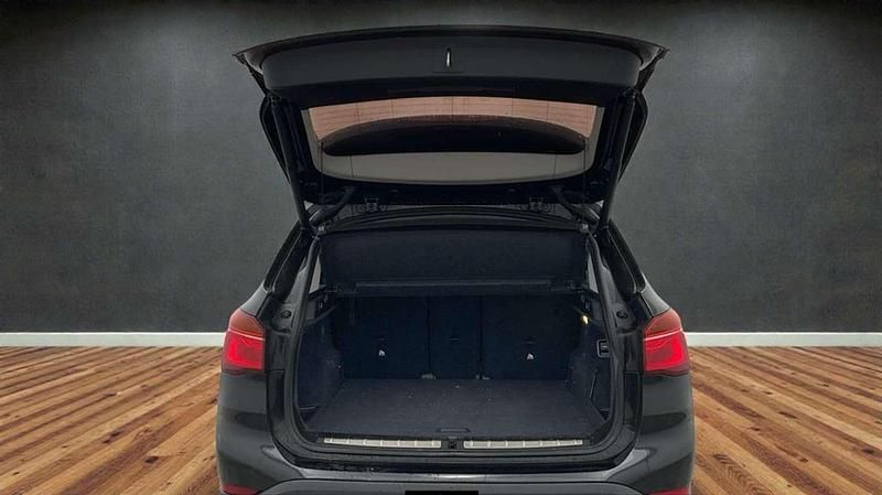 Usado BMW X1 150 CV (110 kW) 2016 Negro SUV