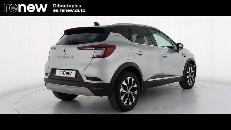 Usado Renault Captur Techno 90 CV (66 kW) 2024 Gris SUV